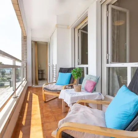 Playa Huelin Apartamento * Malaga